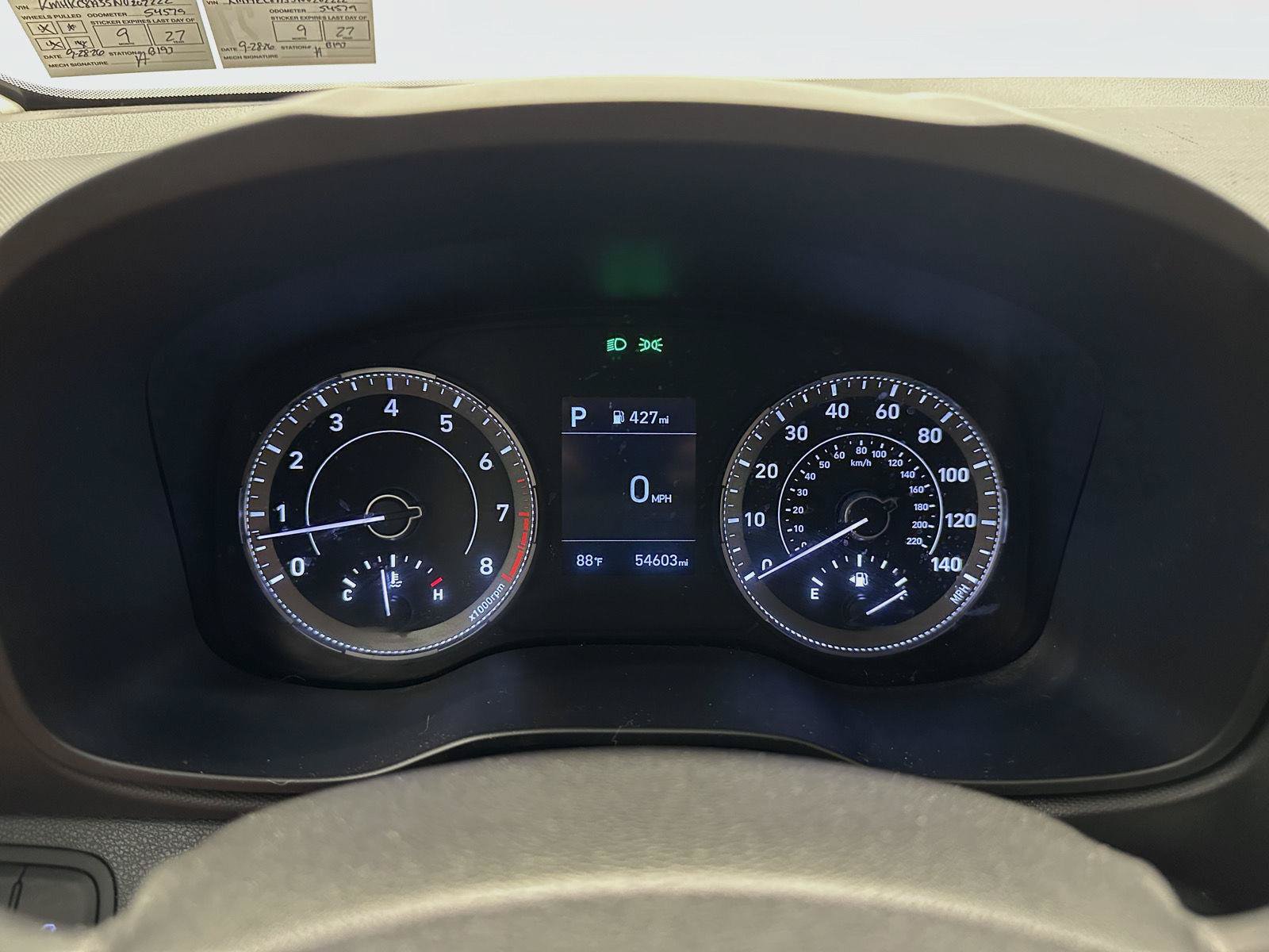 Used 2022 Hyundai Venue Limited FWD image 17