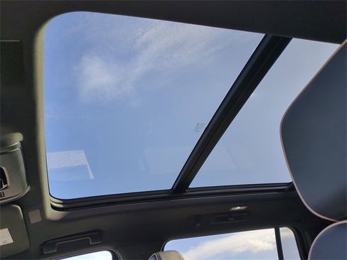 New 2026 Chevrolet Suburban Premier w/ Sun And Tow Package image 20