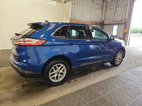 Used 2024 Ford Edge SEL AWD/4WD image 11