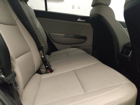 Used 2020 Kia Sportage S w/ S Sunroof Package FWD image 19