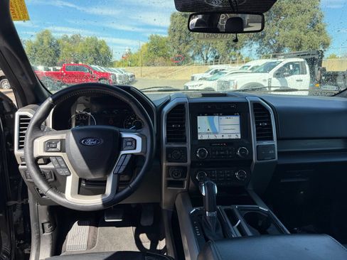 Used 2018 Ford F150 Lariat AWD/4WD image 10
