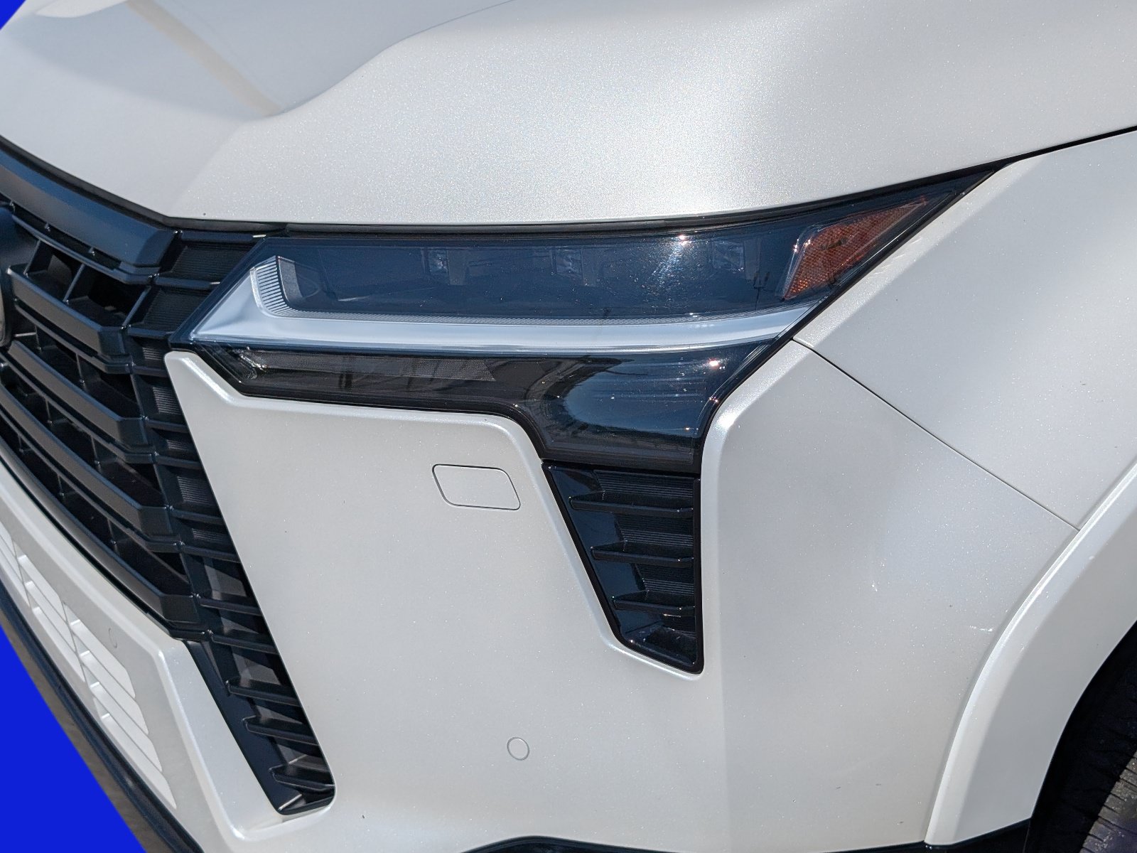 Used 2024 Lexus GX 550 w/ Accessory Package (2T) AWD/4WD image 10
