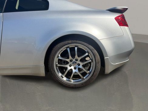Used 2005 INFINITI G35 Coupe w/ (P01) Premium Pkg RWD image 9