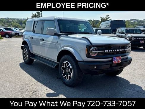 New 2026 Ford Bronco Outer Banks AWD/4WD image 8