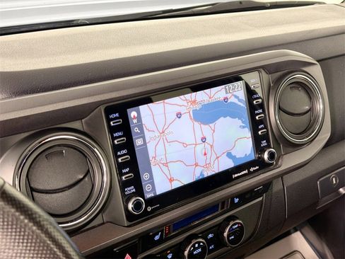 Used 2020 Toyota Tacoma TRD Sport image 13