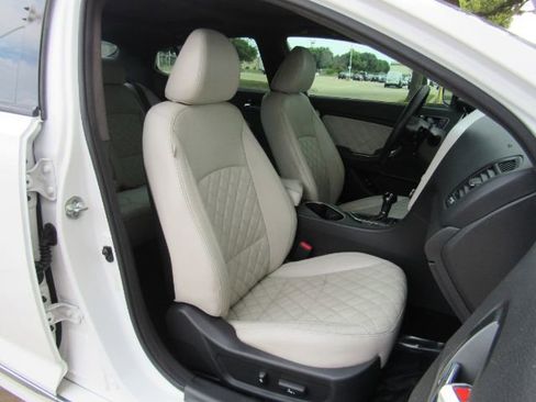 Used 2015 Kia Optima SX image 21