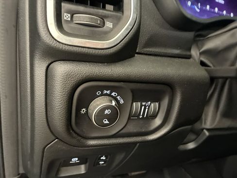 Used 2023 RAM 1500 Laramie AWD/4WD image 26
