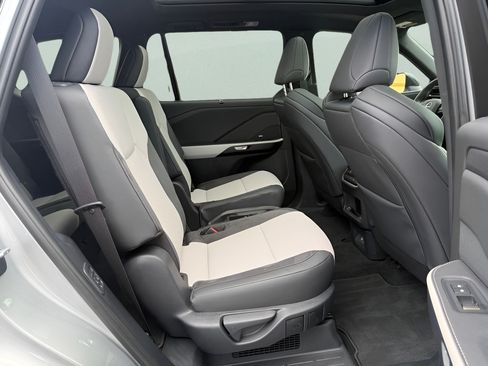 Used 2026 Lexus TX 500h AWD w/ Technology Package image 14