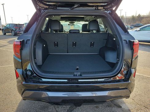 New 2026 GMC Terrain AT4 w/ Convenience Package III image 7