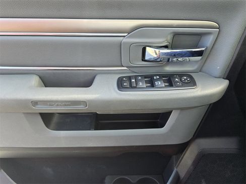 Used 2017 RAM 1500 Big Horn image 27