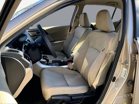 Used 2015 Honda Accord LX image 15