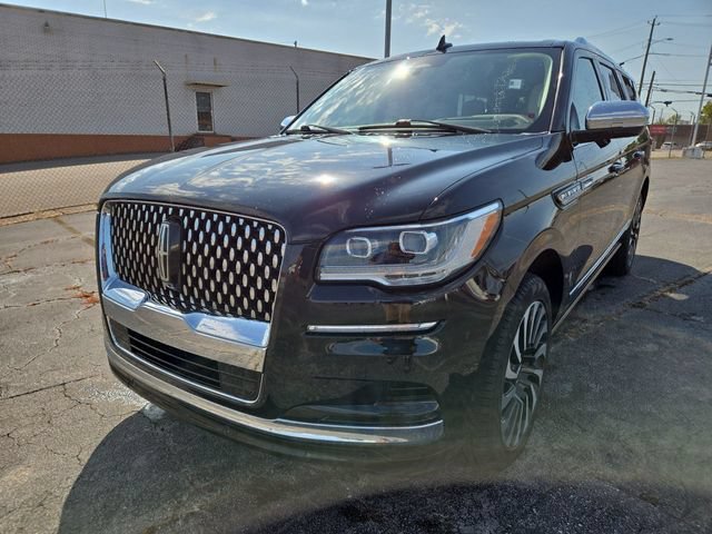 Used 2024 Lincoln Navigator L Black Label AWD/4WD image 1