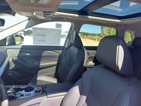 New 2026 Nissan Rogue Dark Armor AWD/4WD image 24