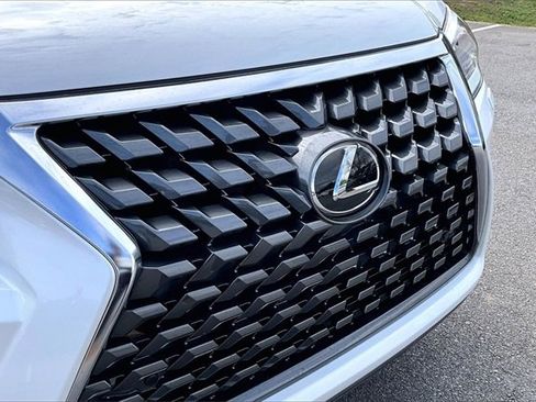 Used 2022 Lexus GX 460 Premium image 34