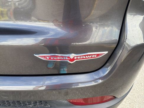 Used 2018 Jeep Compass Trailhawk w/ Leather Interior Group image 9