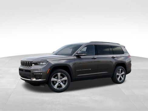 New 2025 Jeep Grand Cherokee L Limited w/ Luxury Tech Group II AWD/4WD image 2