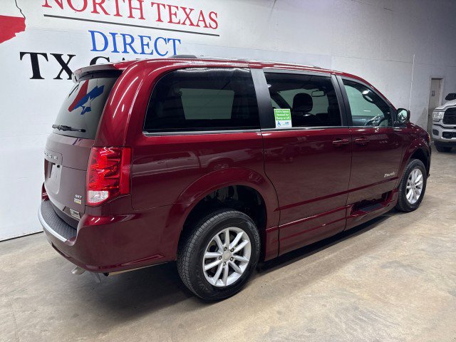 Used 2019 Dodge Grand Caravan SXT FWD image 7