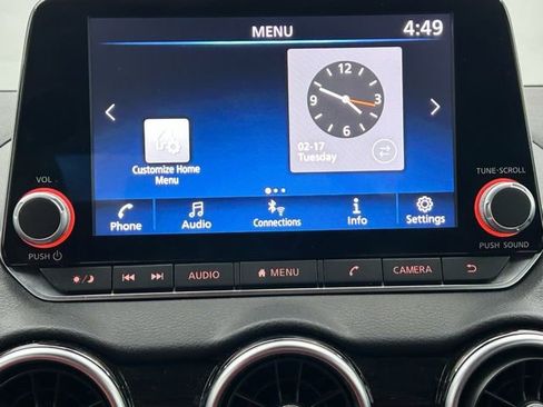 Used 2024 Nissan Sentra SV image 18