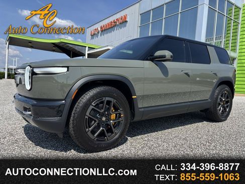 Used 2027 Rivian R2 Performance Dual AWD/4WD image 1