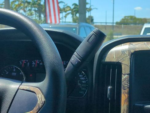 Used 2017 Chevrolet Silverado 1500 Custom w/ Rally 1 Edition image 18