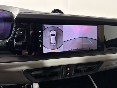 New 2026 Porsche Cayenne GTS image 30