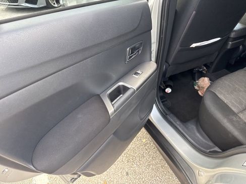 Used 2021 Mitsubishi Outlander Sport SE image 7