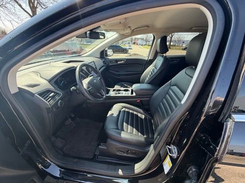 Used 2024 Ford Edge SEL w/ Convenience Package image 16