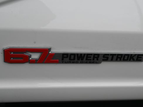 Used 2025 Ford F450 Platinum w/ Platinum Plus Package image 37