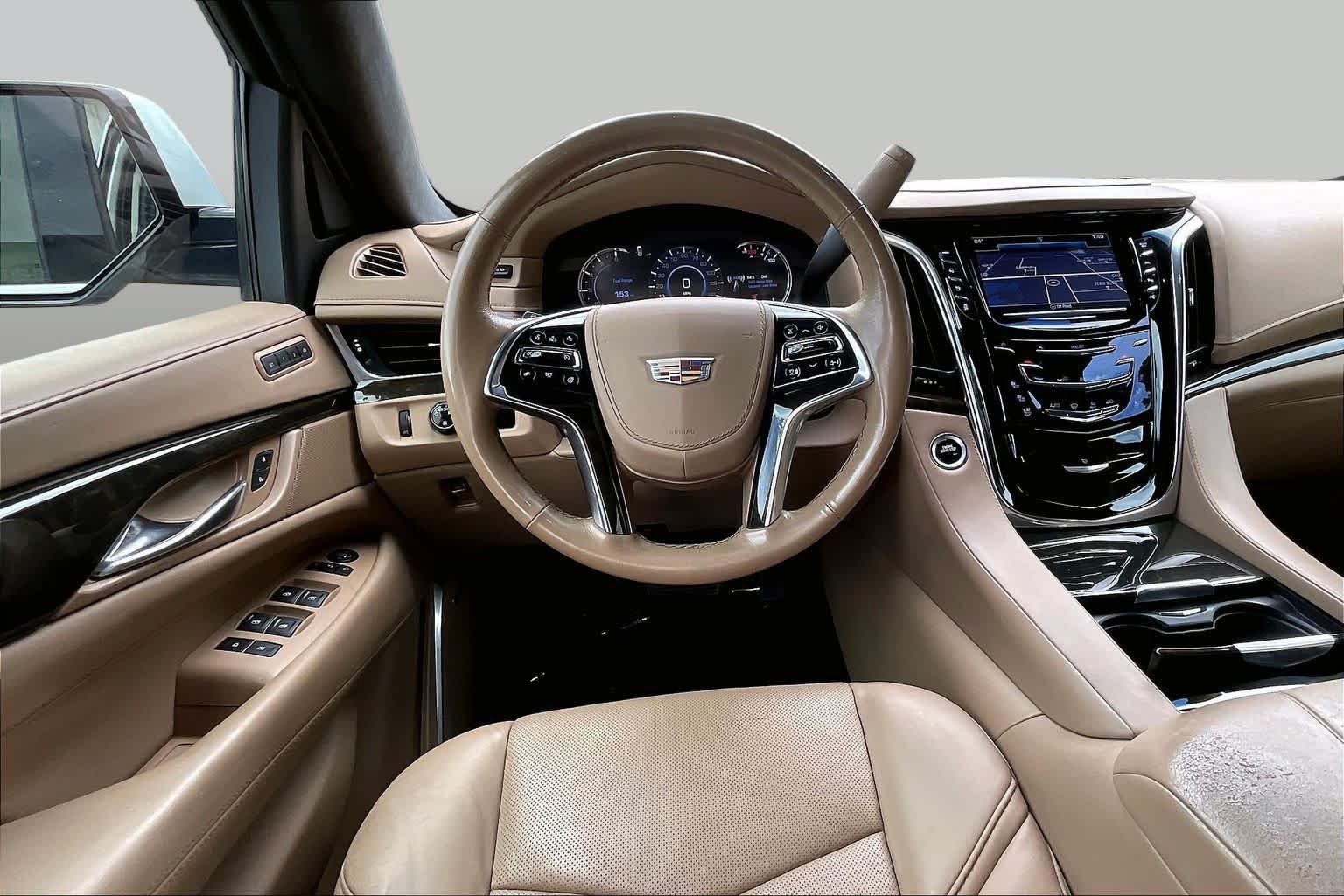 Used 2019 Cadillac Escalade Platinum RWD image 6