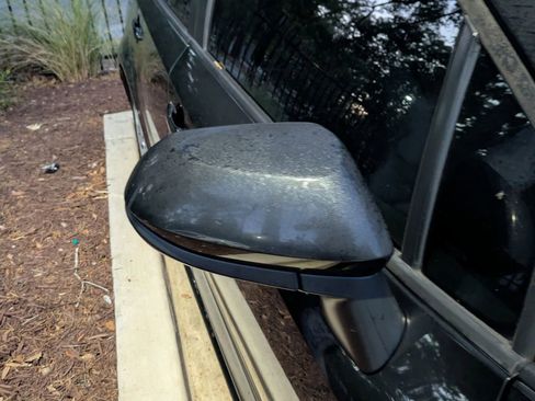 Used 2020 Toyota Corolla L image 11