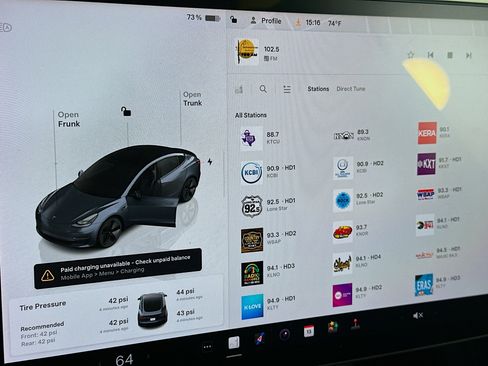 Used 2023 Tesla Model 3 Standard Range image 18
