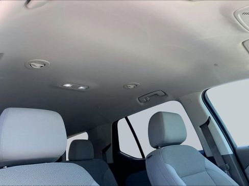 Used 2020 Chevrolet Traverse LT AWD/4WD image 32