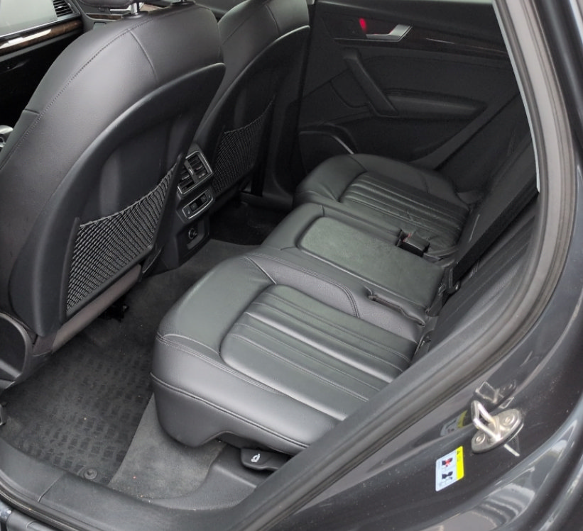 Used 2018 Audi Q5 2.0T Premium Plus w/ Premium Plus Package AWD/4WD image 3