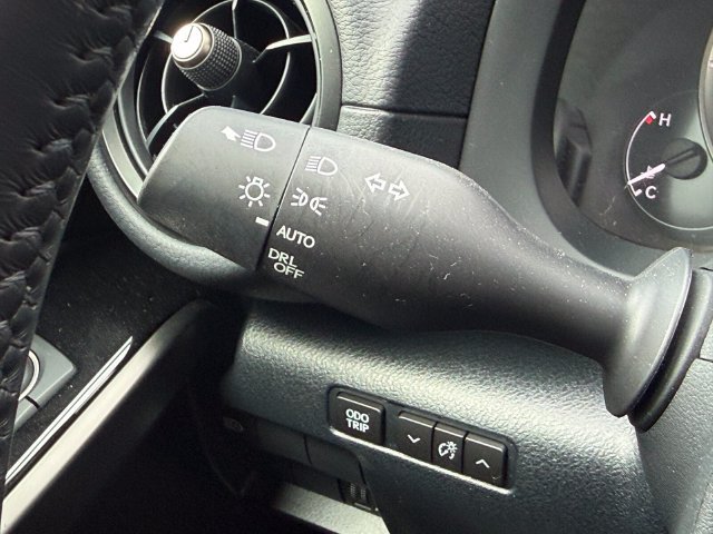 Certified 2025 Lexus IS 300 F Sport AWD/4WD image 18