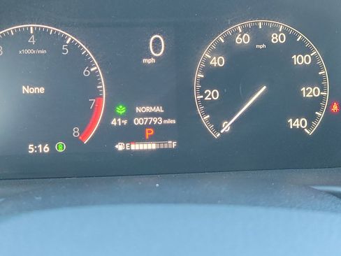 Used 2025 Honda Odyssey Elite image 24