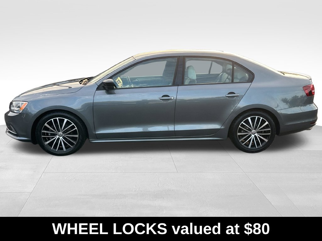 Used 2016 Volkswagen Jetta Sport FWD image 5