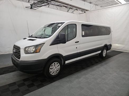 Used 2016 Ford Transit 350 XL RWD image 3