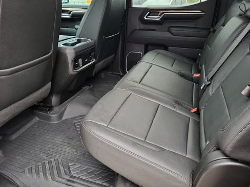 Used 2023 Chevrolet Silverado 1500 RST AWD/4WD image 21
