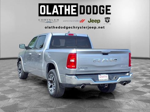 Used 2025 RAM 1500 Laramie AWD/4WD image 3