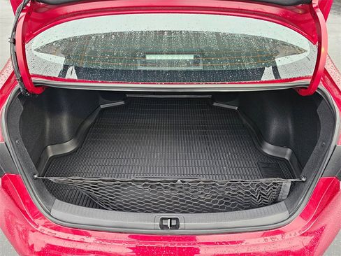 Used 2025 Toyota Corolla LE image 14