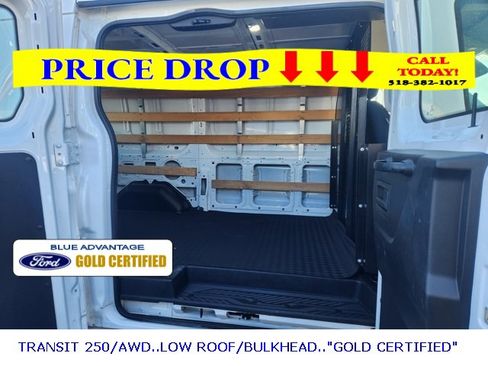 Used 2023 Ford Transit 250 Low Roof AWD w/ Exterior Upgrade Package image 19