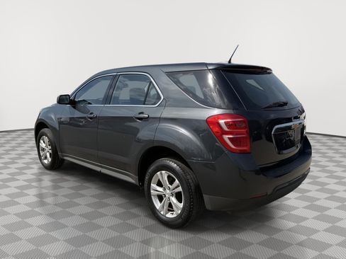 Used 2017 Chevrolet Equinox LS image 5