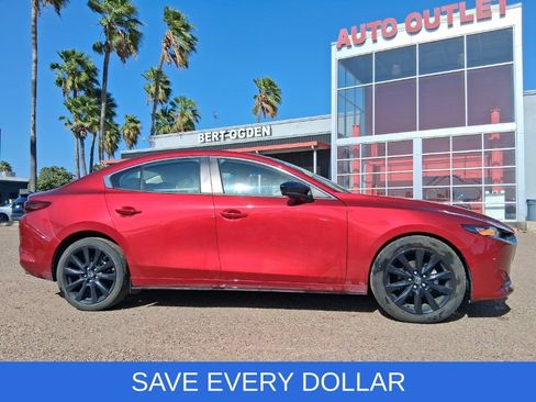 Used 2024 MAZDA MAZDA3 s FWD image 4