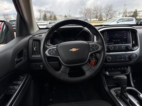 Used 2020 Chevrolet Colorado LT w/ Colorado RST Special Edition image 16