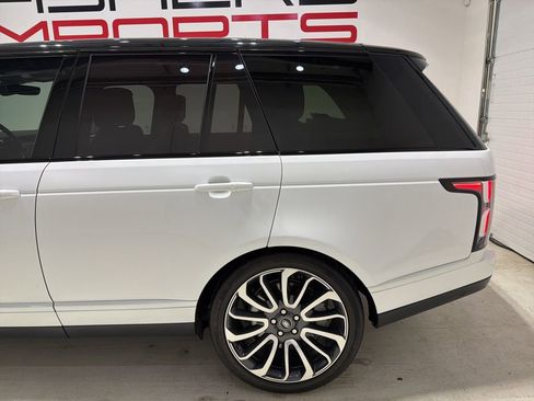 Used 2018 Land Rover Range Rover Supercharged image 6