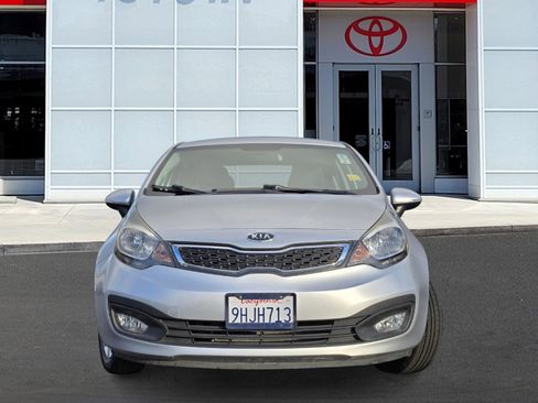 Used 2012 Kia Rio EX w/ Convenience Pkg image 2