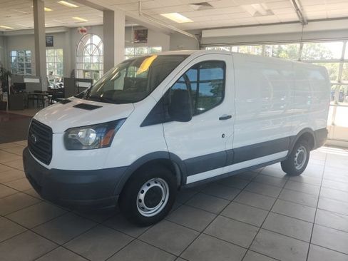 Used 2016 Ford Transit 150 130 Low Roof RWD image 3