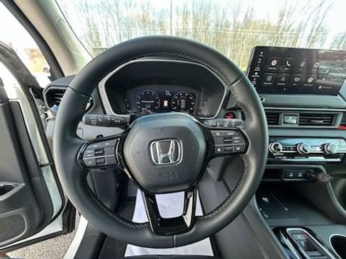 Used 2026 Honda Pilot EX-L image 14