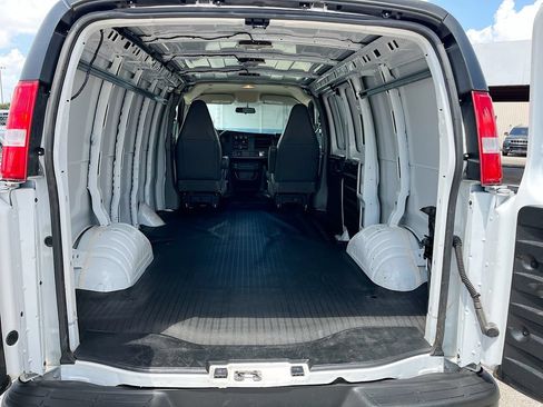 Used 2025 Chevrolet Express 2500 w/ Driver Convenience Package RWD image 22