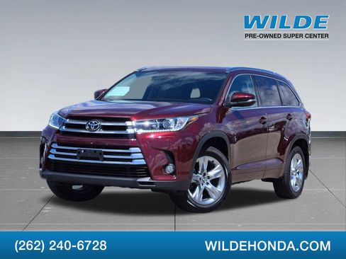 Used 2017 Toyota Highlander Limited AWD/4WD image 1